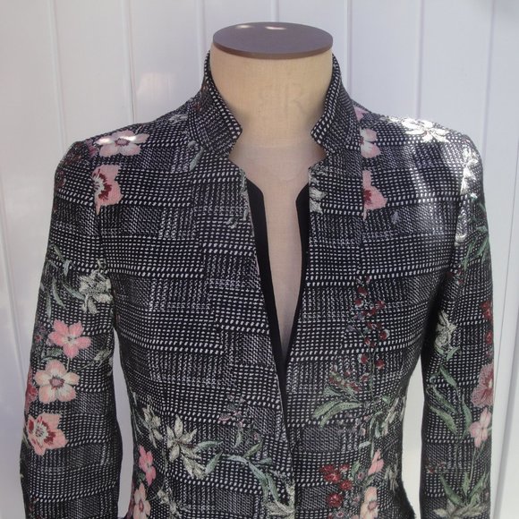 SOLD Zara Jacket High-Quality Business Core Embroidered Fabric Blazer Med - Picture 6 of 9
